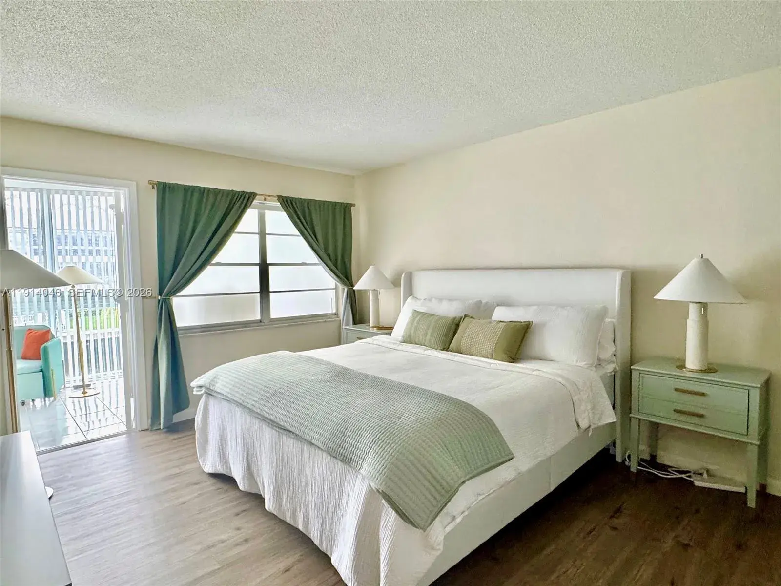 3000 NE 48th St # 203, Fort Lauderdale FL 33308