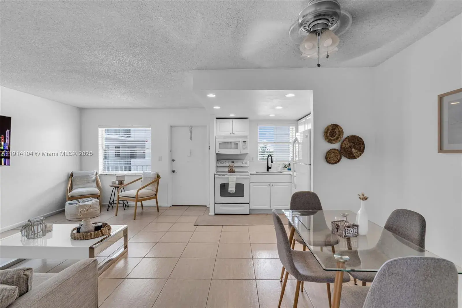 1720 Jefferson St # 306, Hollywood FL 33020