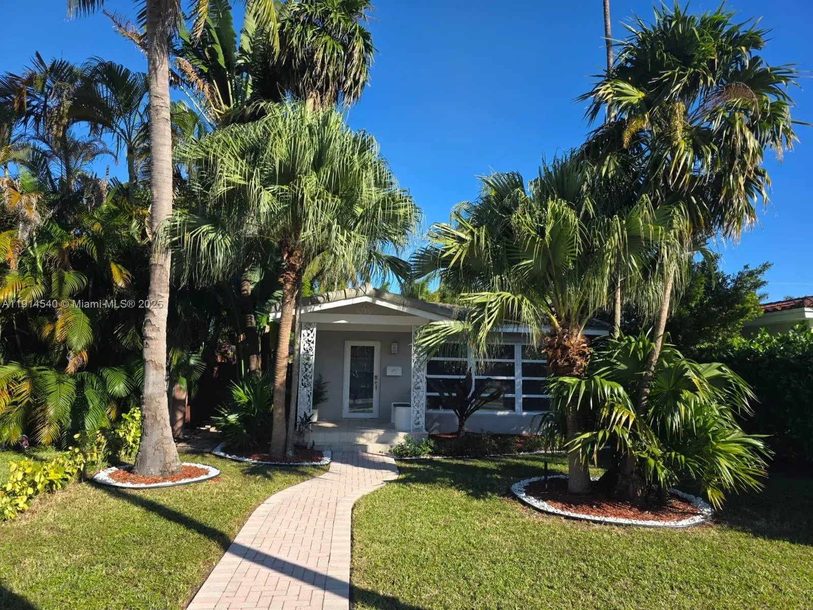 3 bedroom 2 bath Residential for sale at 1443 Hollywood Blvd, Hollywood FL 33020