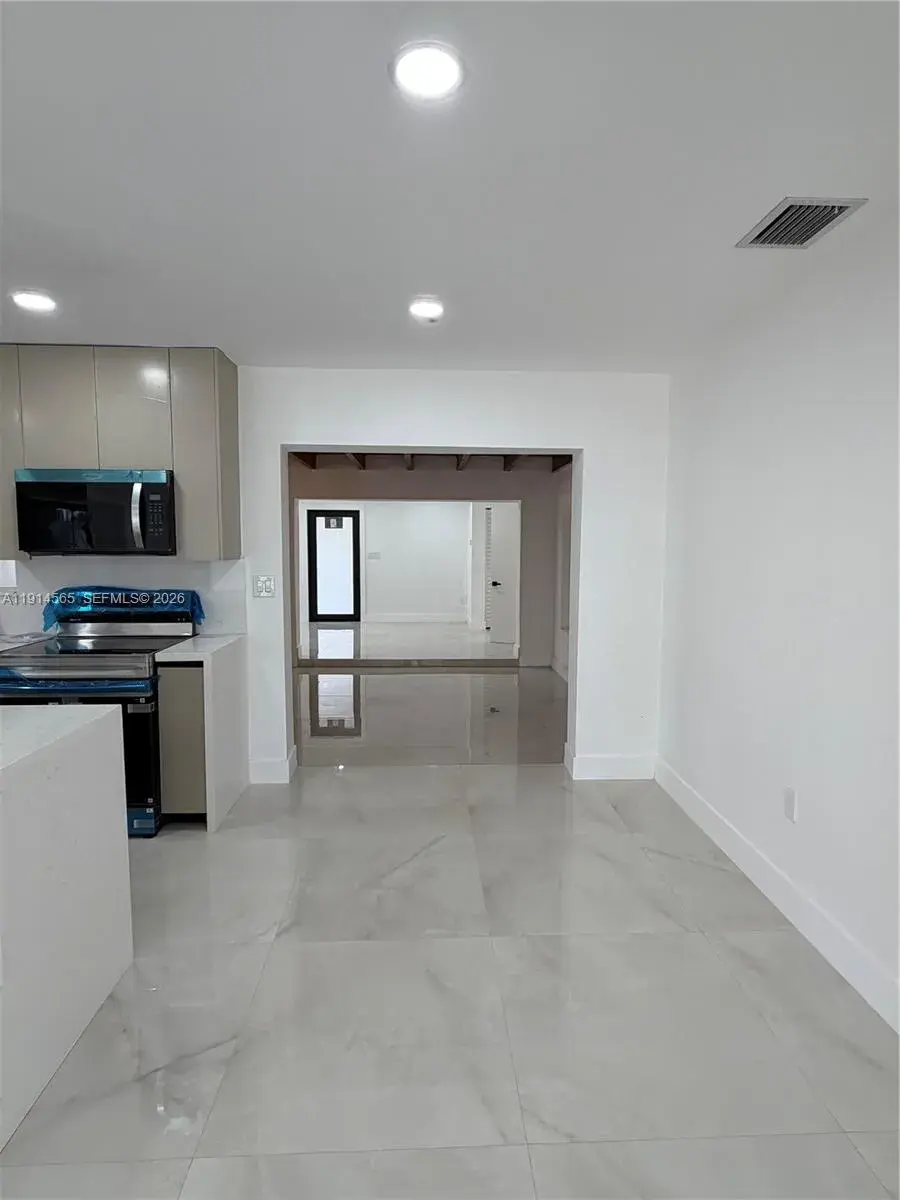 11615 SW 142nd Ter, Miami FL 33176