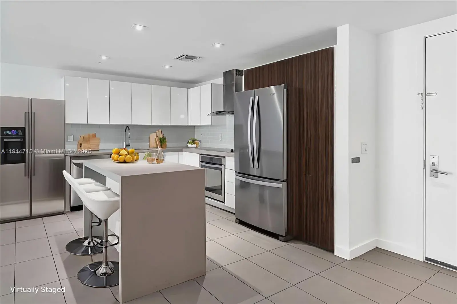 1600 NE 1st Ave # 3019, Miami FL 33132