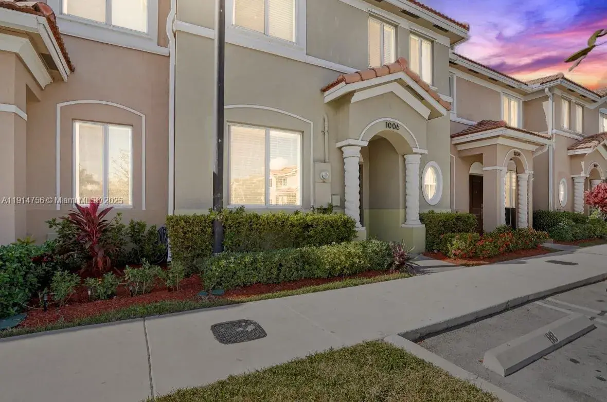 1006 SE 23rd Ave # 1006, Homestead FL 33035