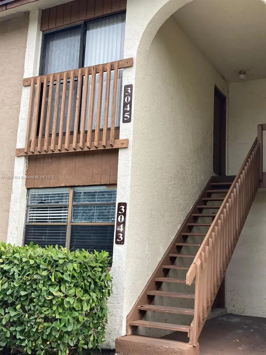 2 bedroom 2 bath Residential for sale at 3045 NW 118th Dr # F, Coral Springs FL 33065