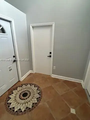 1 bedroom 1 bath Residential Lease for rent at 12991 NW 9th Ln # A, Miami FL 33182