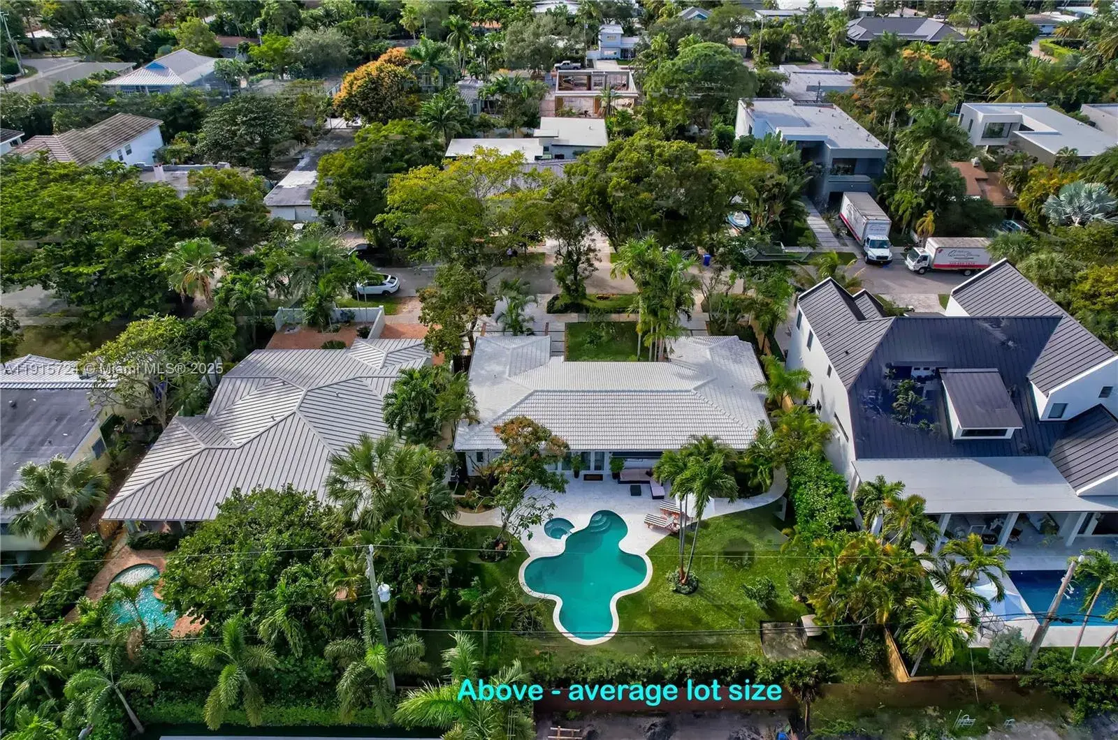 4 bedroom 2 bath Residential for sale at 726 NE 17th Way, Fort Lauderdale FL 33304