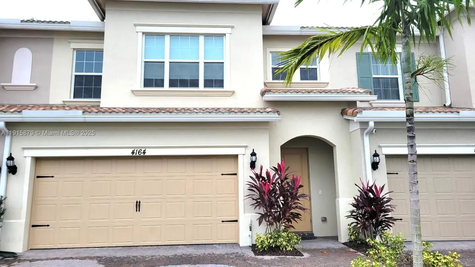 3 bedroom 2 bath Residential for sale at 4164 Ficus St, Hollywood FL 33021