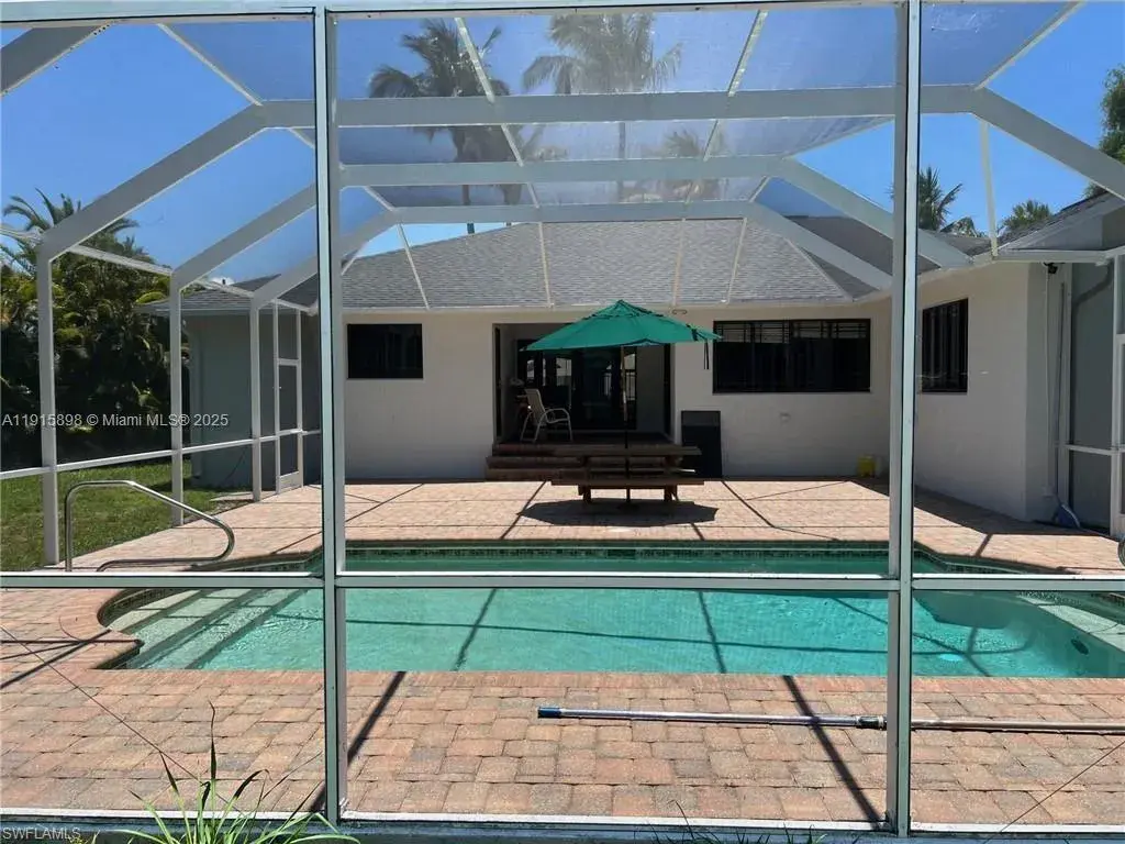 8896 BRACKEN WAY, Fort Myers FL 33908