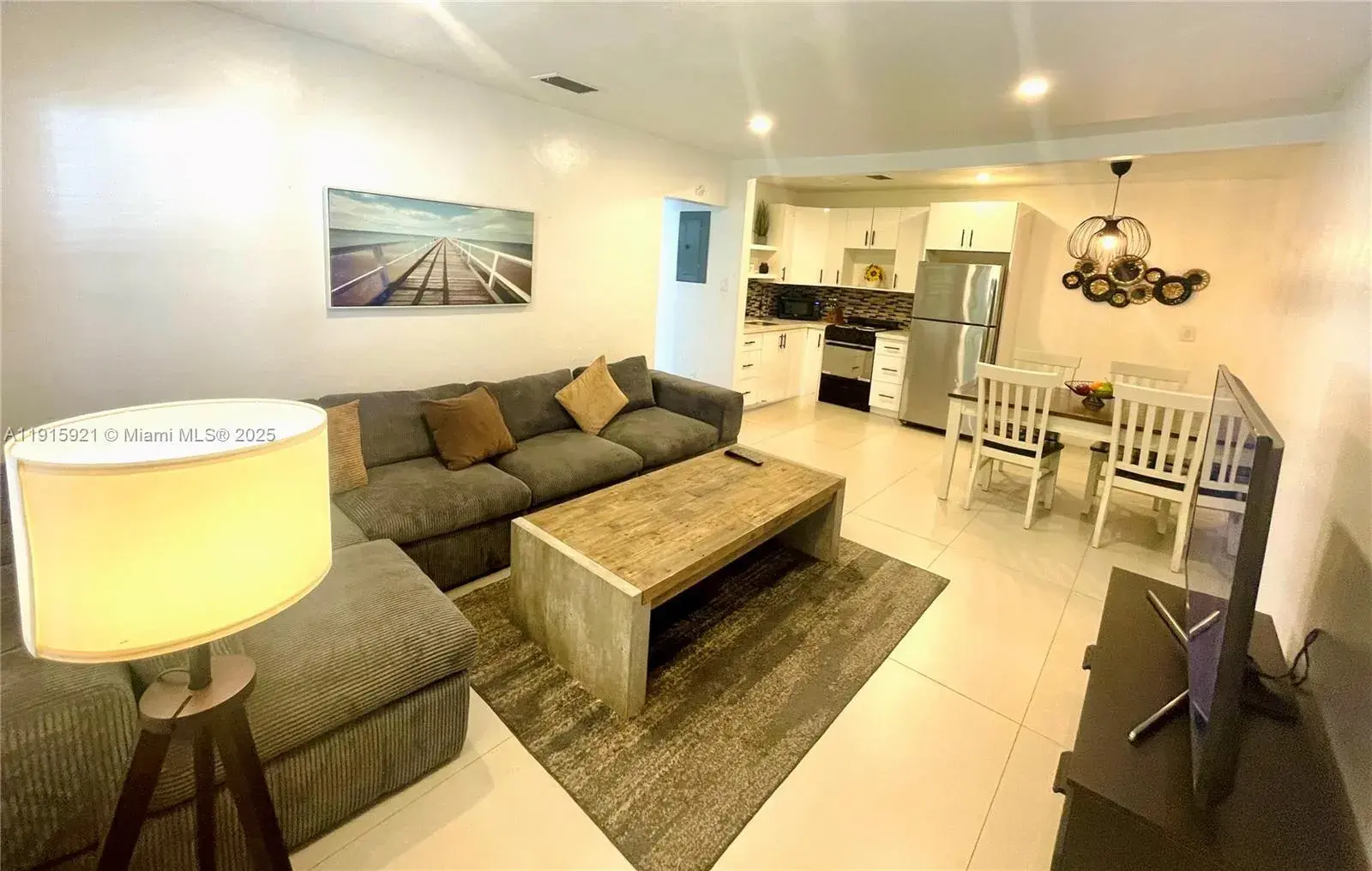 1211 NE 15th Ave # 1, Fort Lauderdale FL 33304