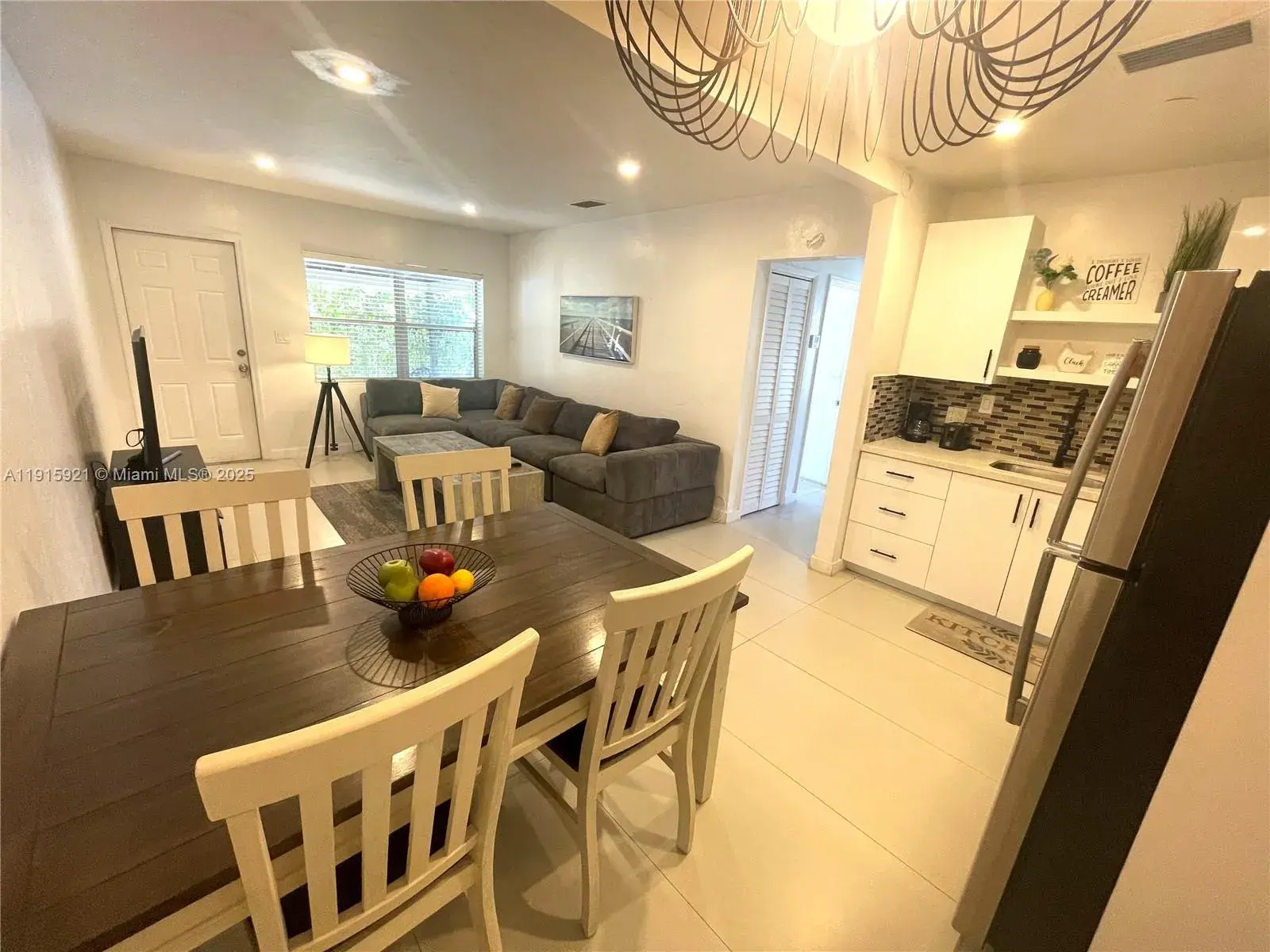 1211 NE 15th Ave # 1, Fort Lauderdale FL 33304