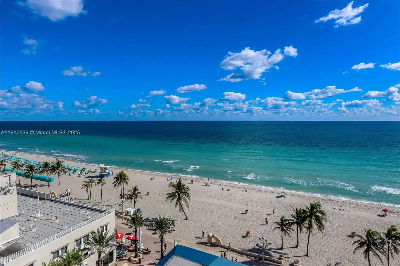 2 bedroom 2 bath Residential for sale at 322 Buchanan St # 1000, Hollywood FL 33019