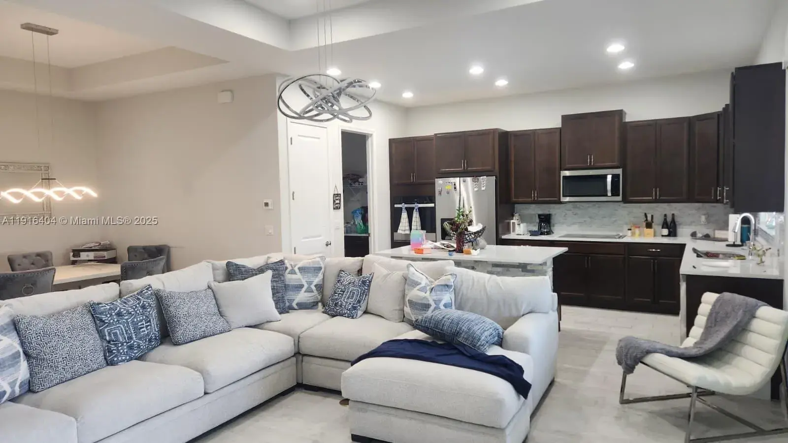 13554 Spruce Pine Dr, Westlake FL 33470