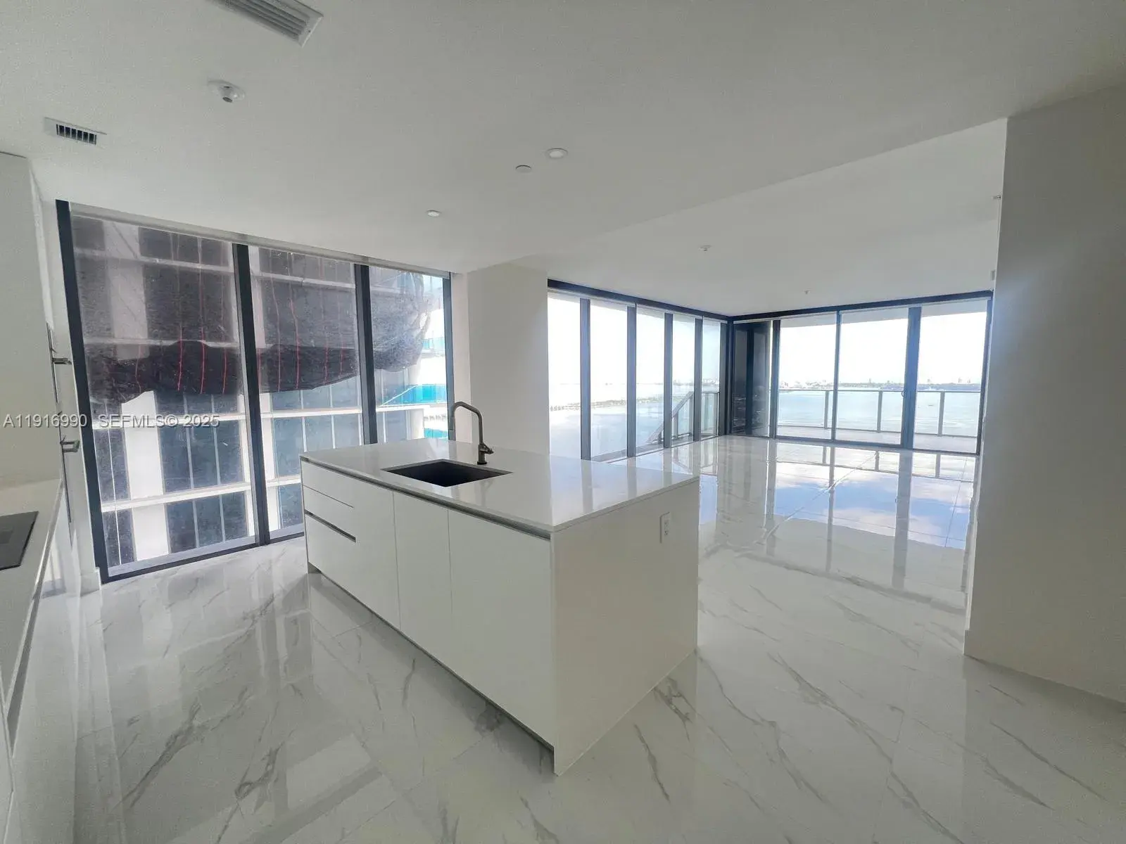 700 NE 24th # 3501, Miami FL 33137