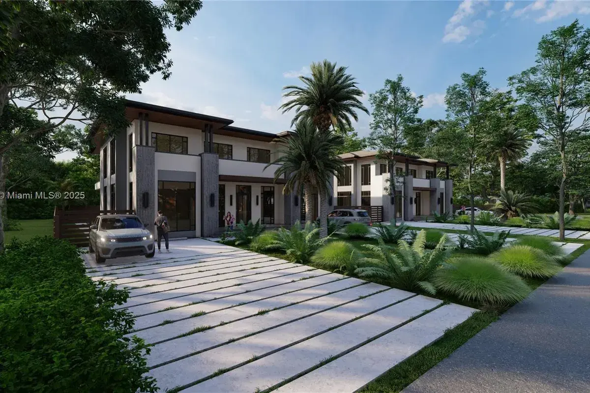 6301 SW 27th St, Miami FL 33155