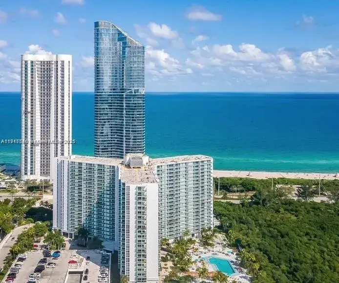 100 Bayview Dr # 903, Sunny Isles Beach FL 33160