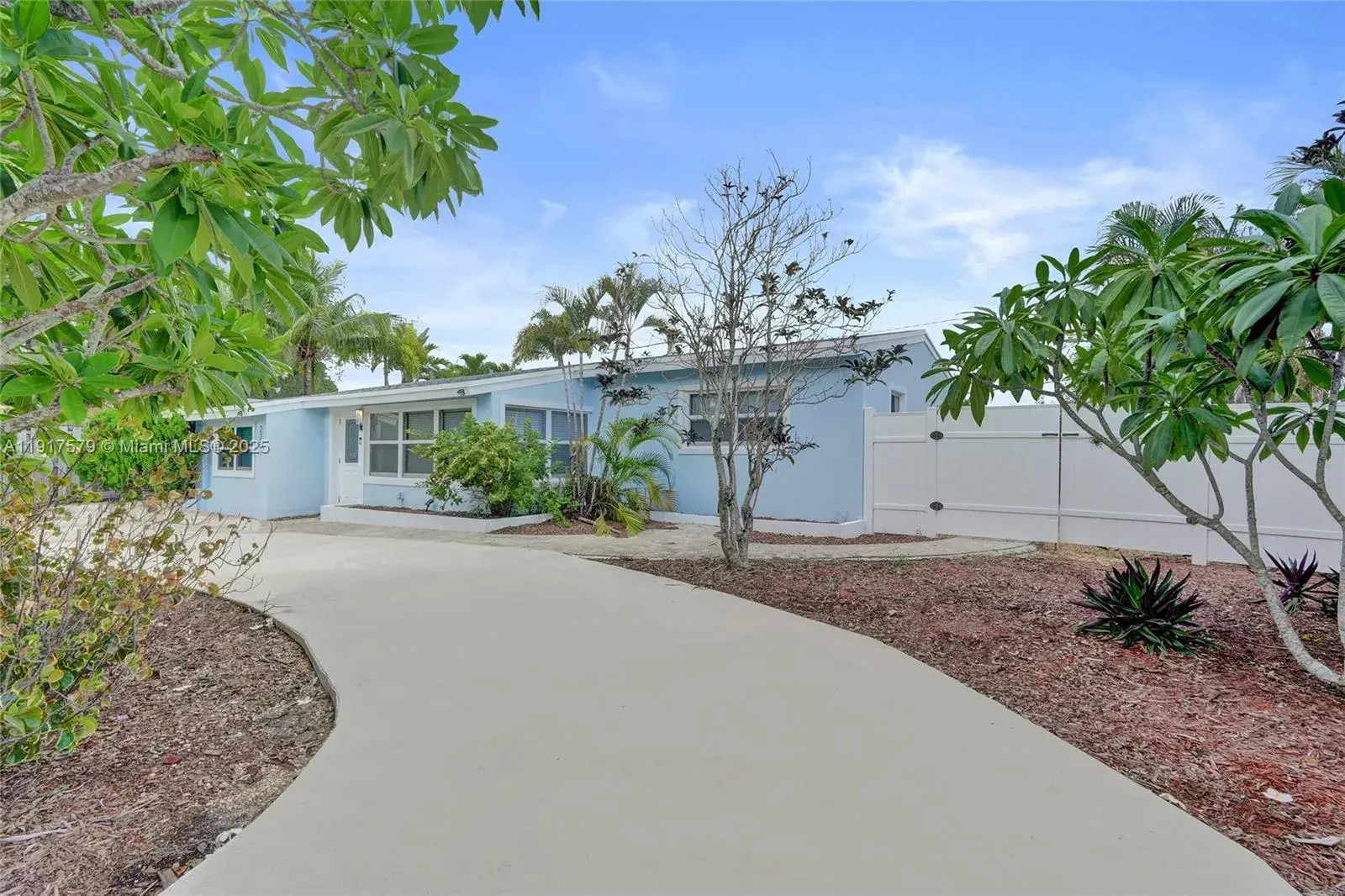 2281 SW 15th St # 0, Fort Lauderdale FL 33312