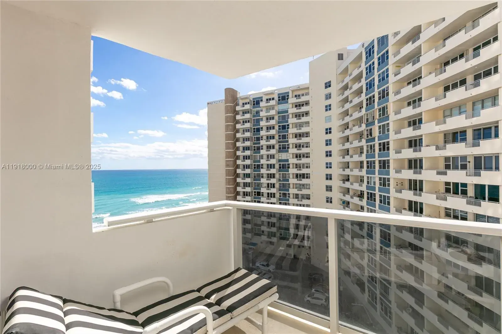 3140 S Ocean Dr # 901, Hallandale Beach FL 33009