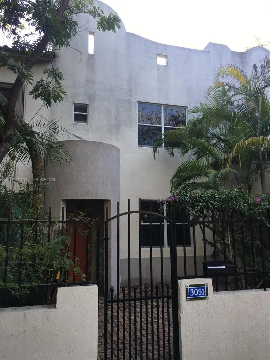 3051 Center St # 9, Miami FL 33133