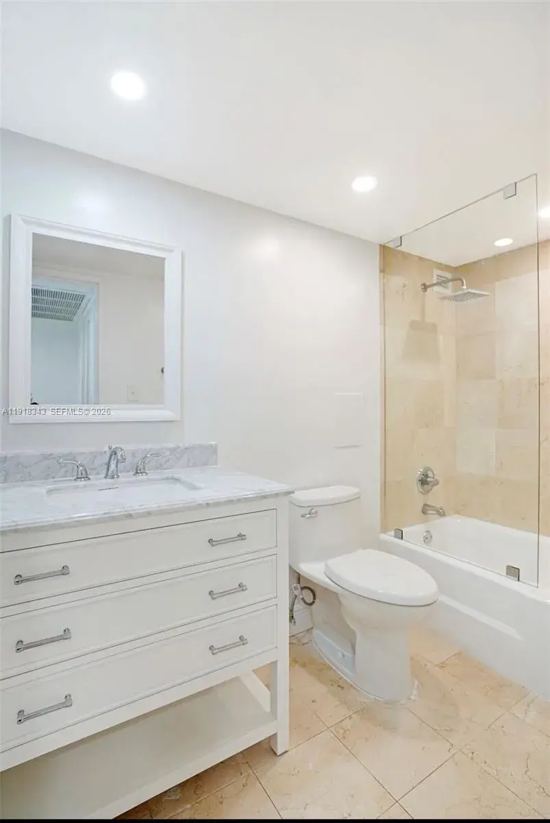 5101 Collins Ave # 14K, Miami Beach FL 33140