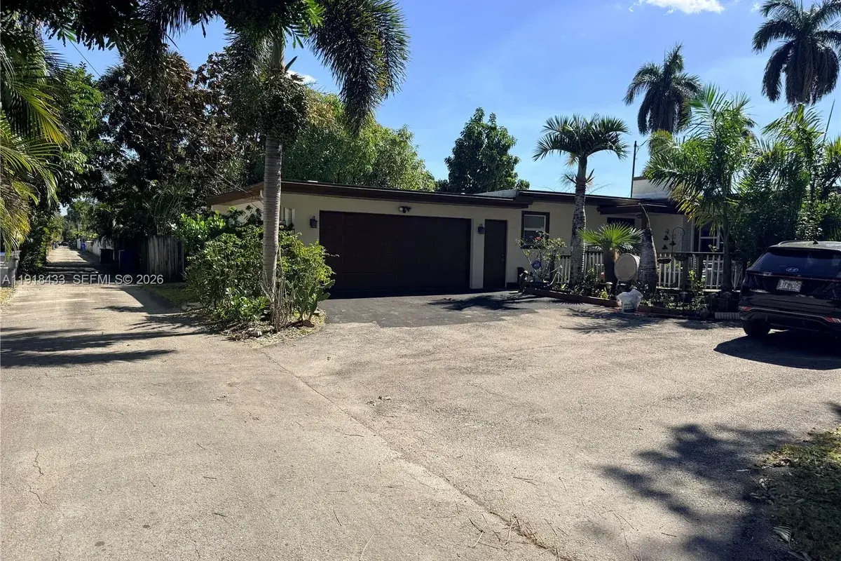 3149 Hollywood Blvd, Hollywood FL 33021