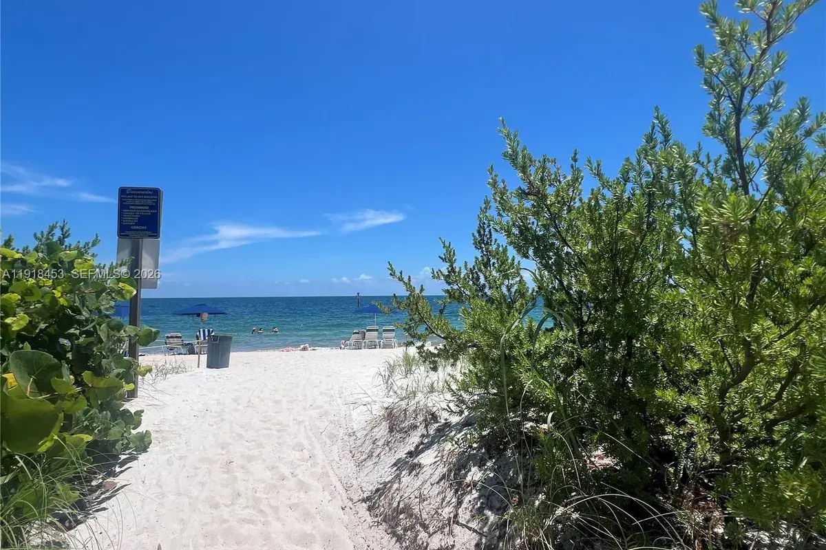 605 Ocean Dr # 2L, Key Biscayne FL 33149