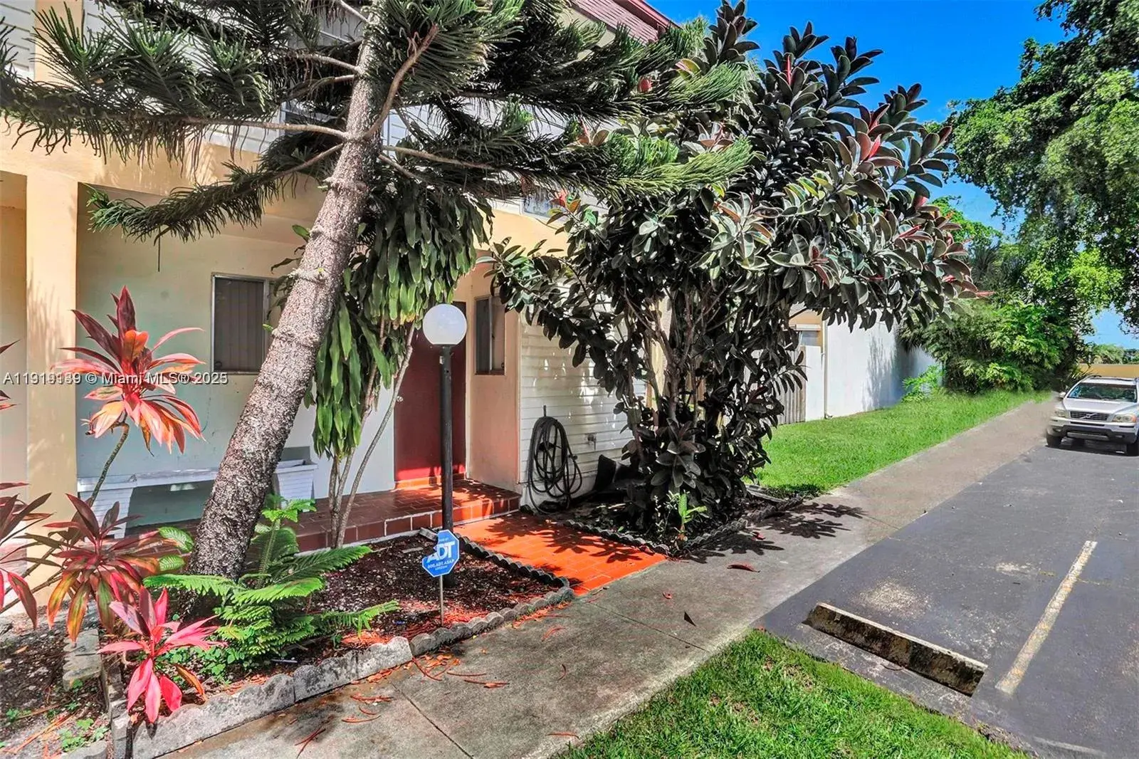 2701 N 34th Ave # 1D, Hollywood FL 33021