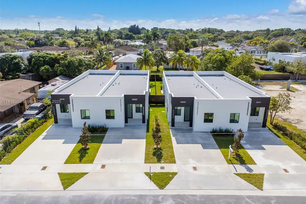 12344 SW 219th St, Miami FL 33170