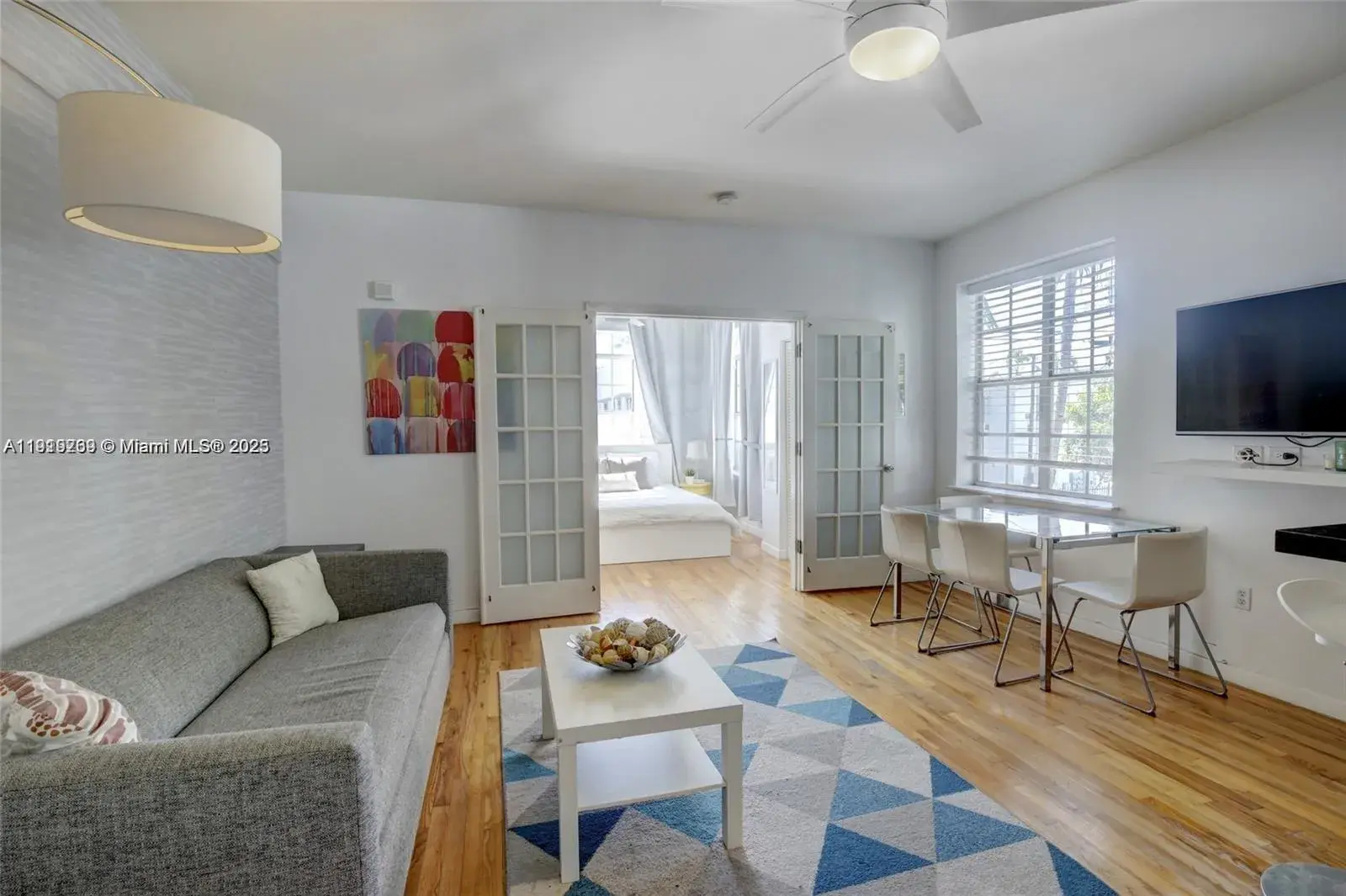 1127 Euclid Ave # 206, Miami Beach FL 33139