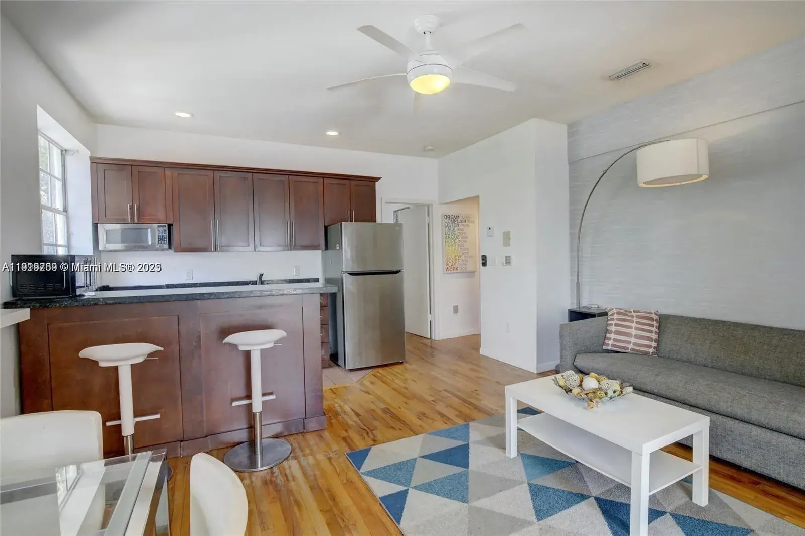 1127 Euclid Ave # 206, Miami Beach FL 33139