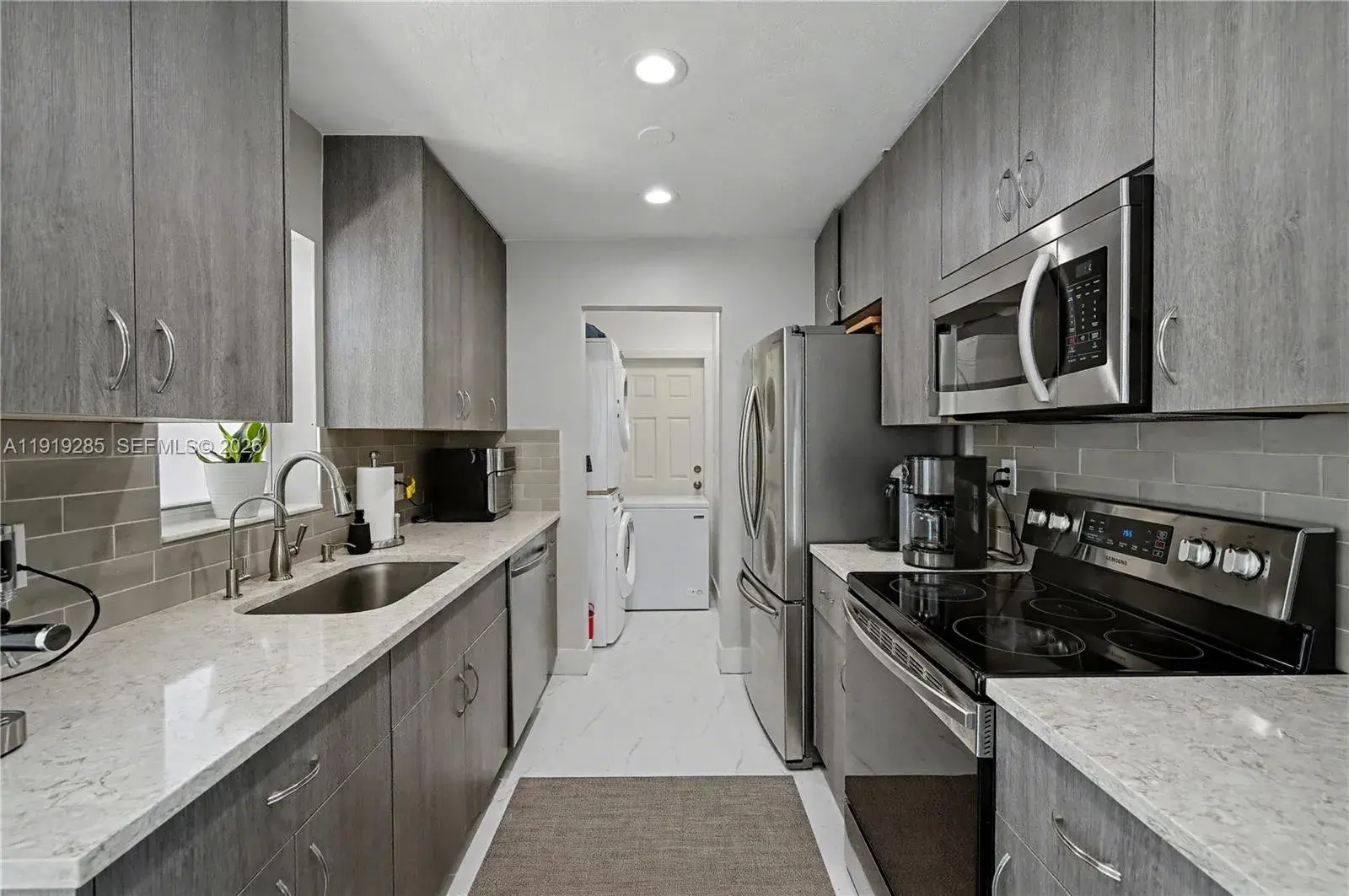 3 bedroom 2 bath Residential for sale at 6310 Adams St, Hollywood FL 33023