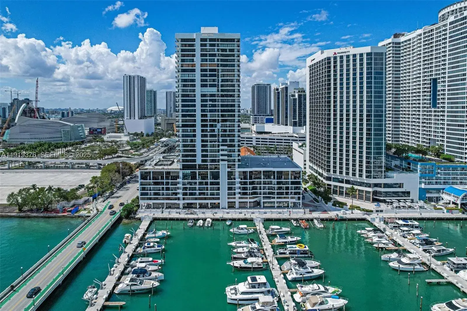 1 bedroom 1 bath Residential for sale at 555 NE 15th St # 15B, Miami FL 33132