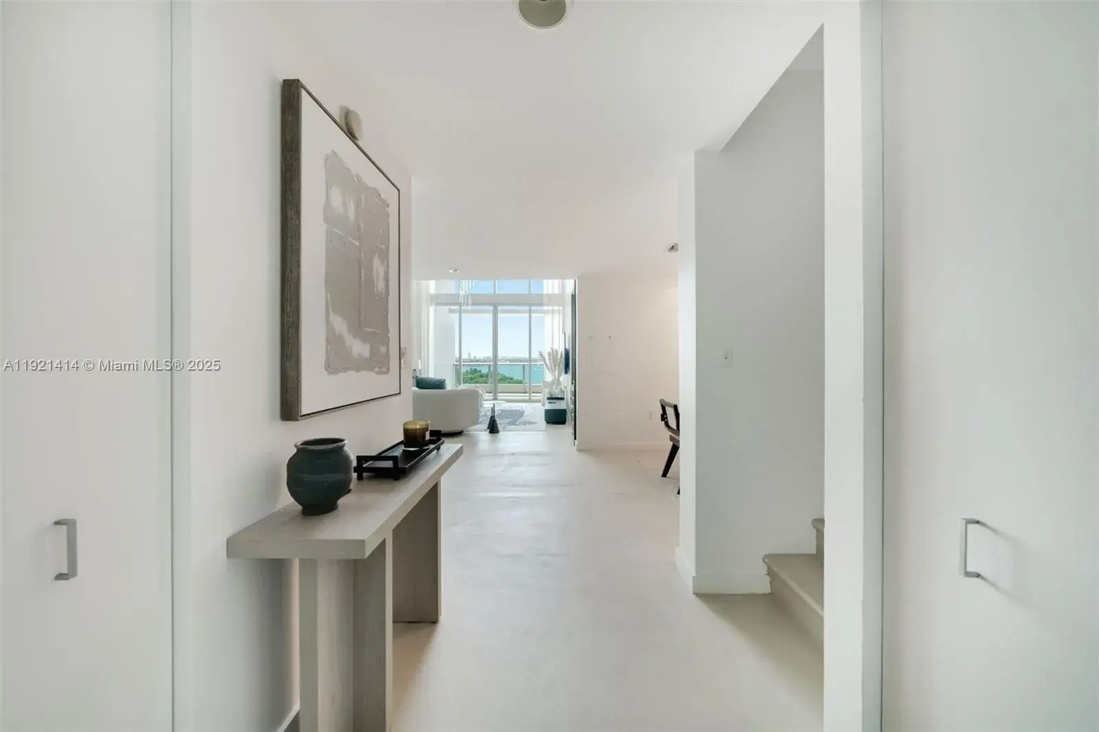 3 bedroom 3 bath Residential for sale at 900 Biscayne Blvd # 905, Miami FL 33132