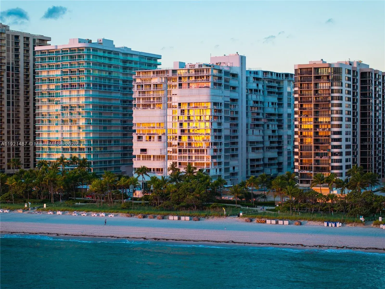 10155 Collins Ave # 202, Bal Harbour FL 33154