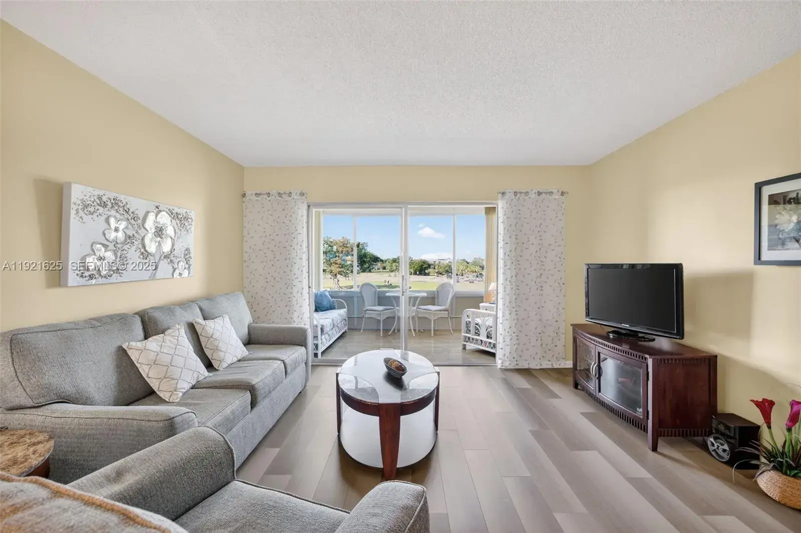 7817 Golf Circle Dr # 301, Margate FL 33063
