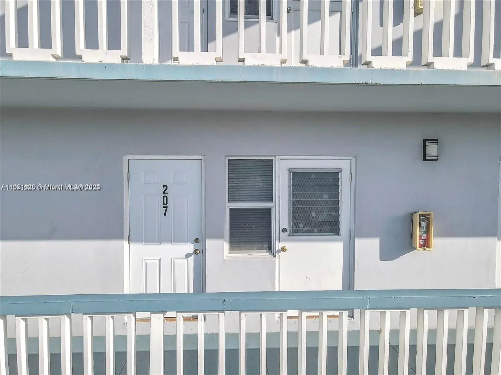 2223 Park Ln # 207, Hollywood FL 33021
