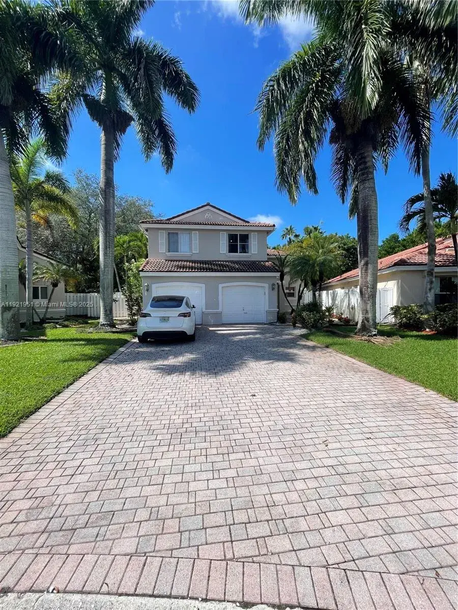 4 bedroom 2 bath Residential Lease for rent at 3486 SW 51st St, Hollywood FL 33312
