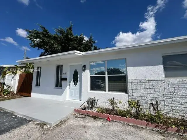 4 bedroom 2 bath Residential for sale at 6761 Sheridan St, Hollywood FL 33024