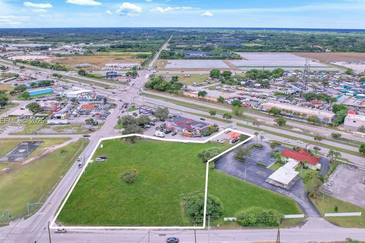 248th st US1, Miami FL 33032