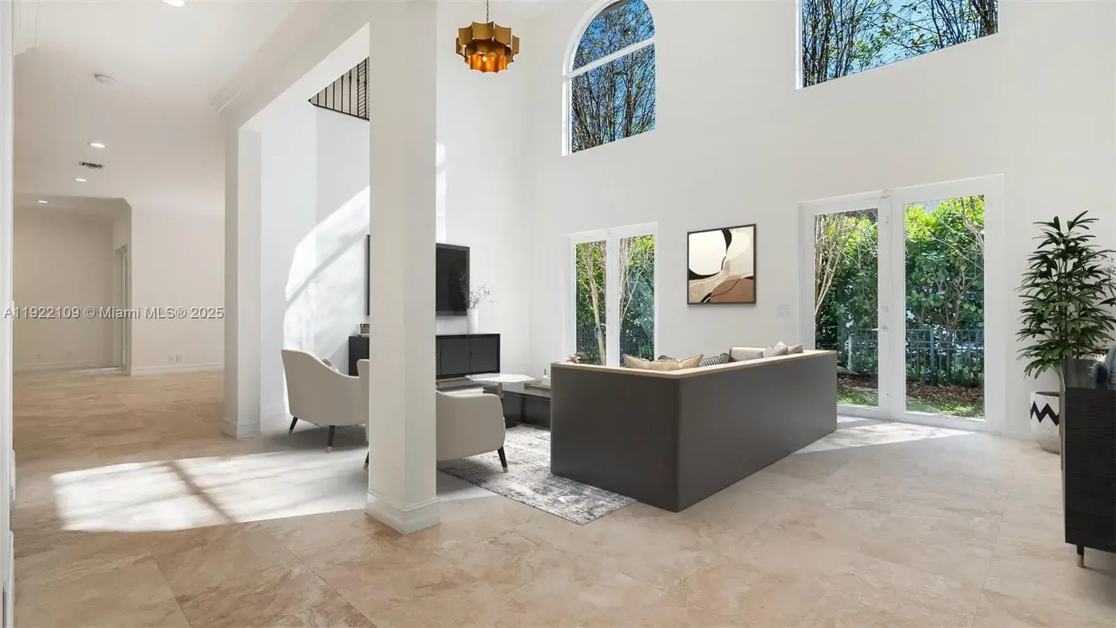 3559 Forest View Cir, Dania Beach FL 33312