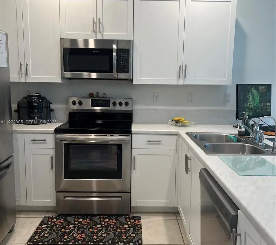1200 SE 26th Ter, Homestead FL 33035