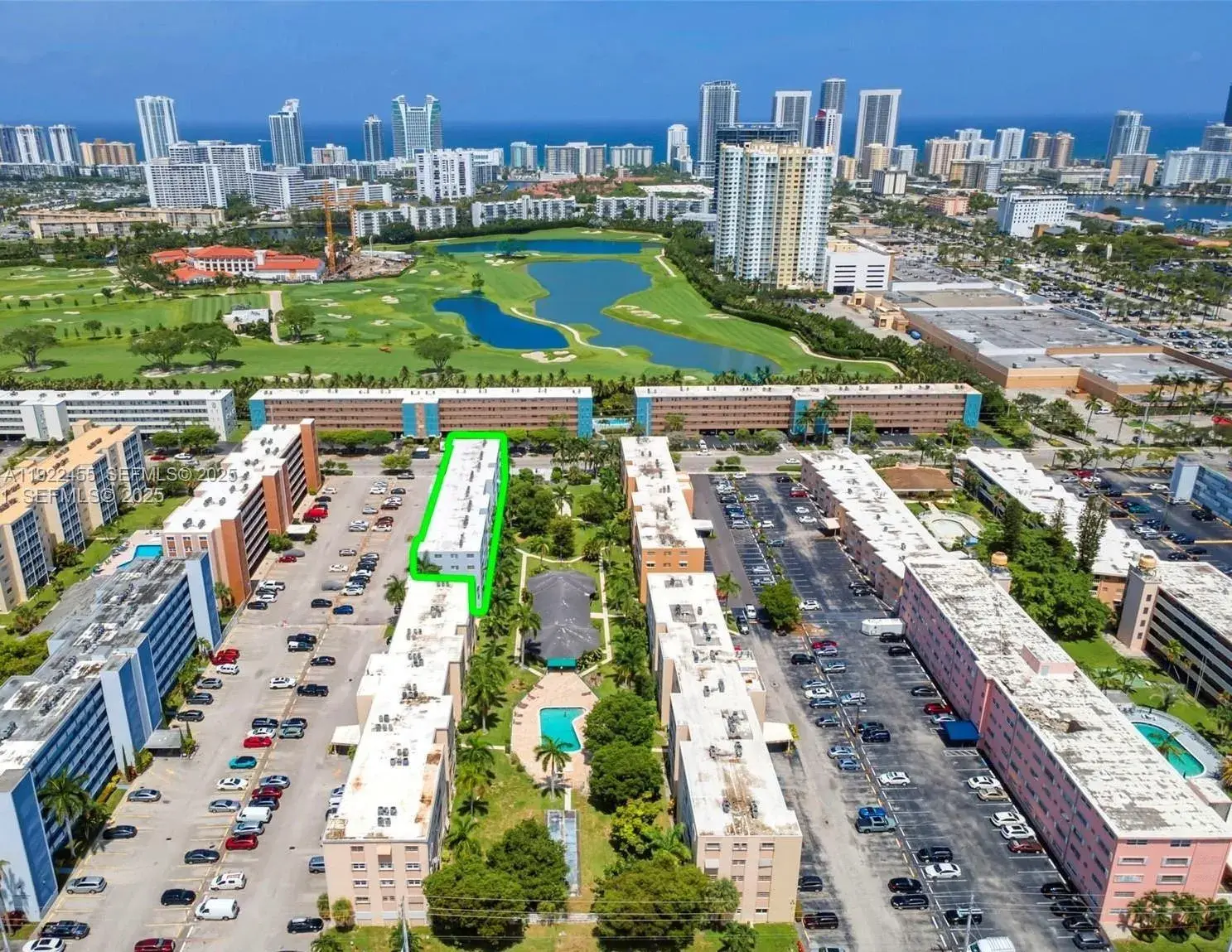 233 NE 14th Ave # 402, Hallandale Beach FL 33009