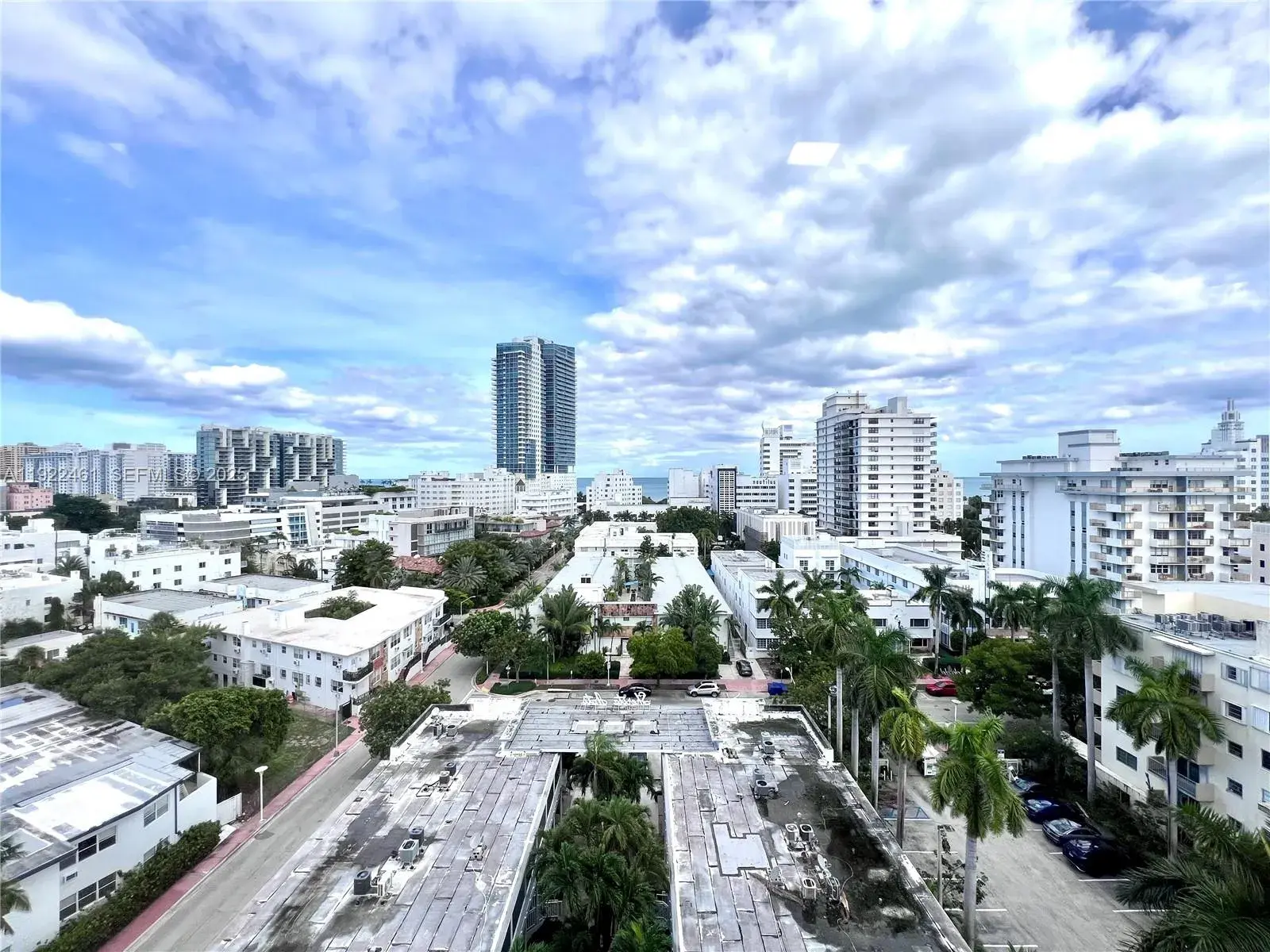 2 bedroom 2 bath Residential Lease for rent at 1881 Washington Ave # 11D, Miami Beach FL 33139