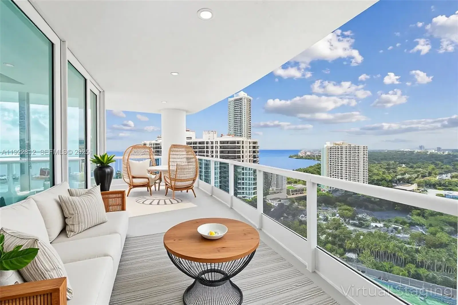 2 bedroom 3 bath Residential for sale at 2127 Brickell Ave # 3005, Miami FL 33129