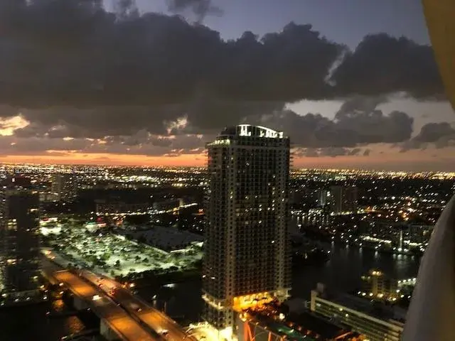 2 bedroom 1 bath Residential for sale at 1800 S Ocean Dr, Hallandale Beach FL 33009