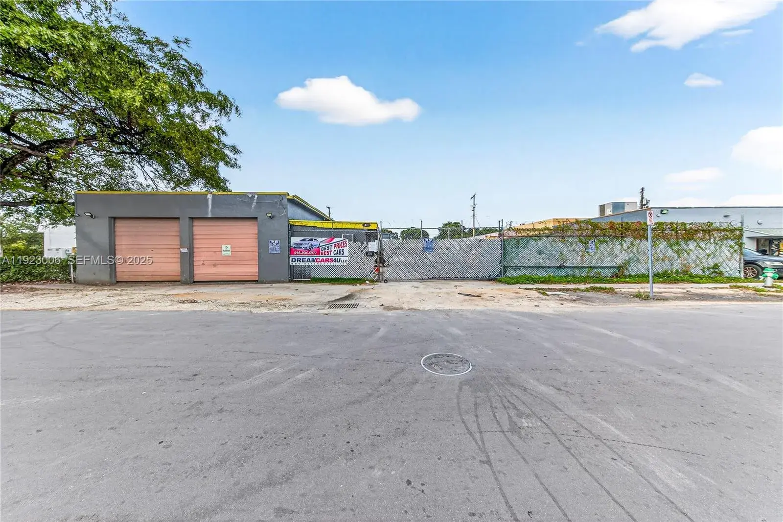 Commercial Sale for sale at 5832 Washington St, Hollywood FL 33023
