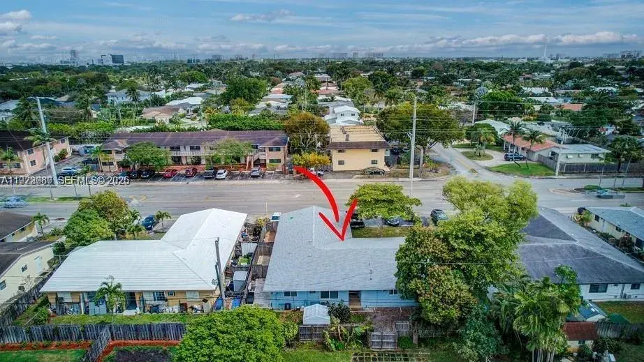 Residential Income for sale at 5861 NE 18th Ave, Fort Lauderdale FL 33334