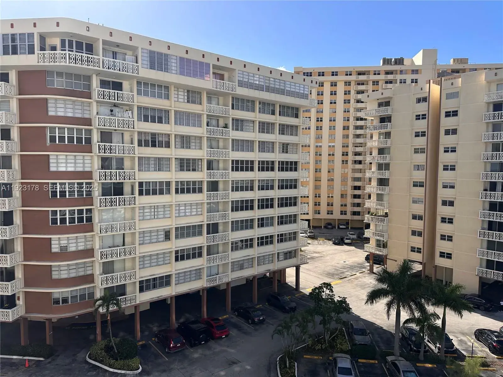 1801 S Ocean Dr # 740, Hallandale Beach FL 33009