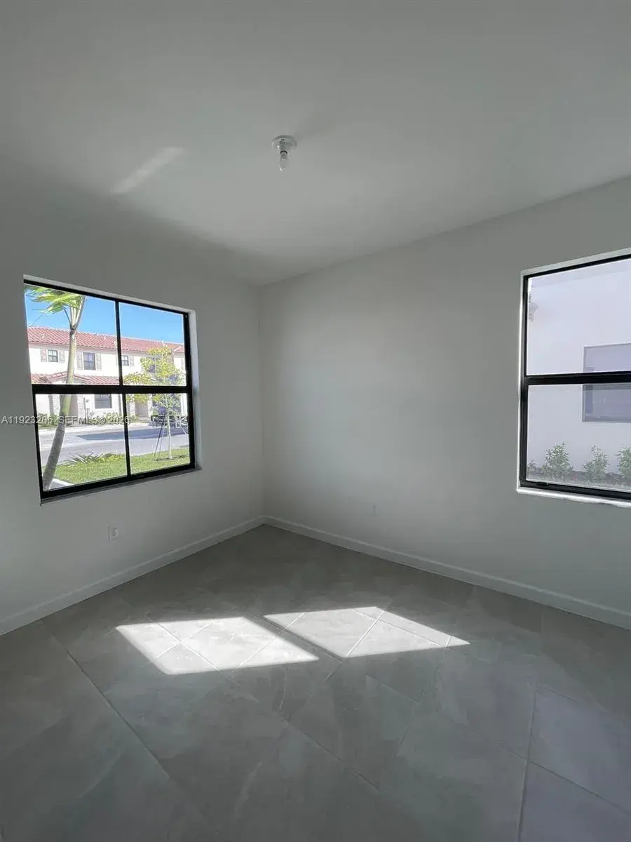 11764 SW 245th Ter, Homestead FL 33032