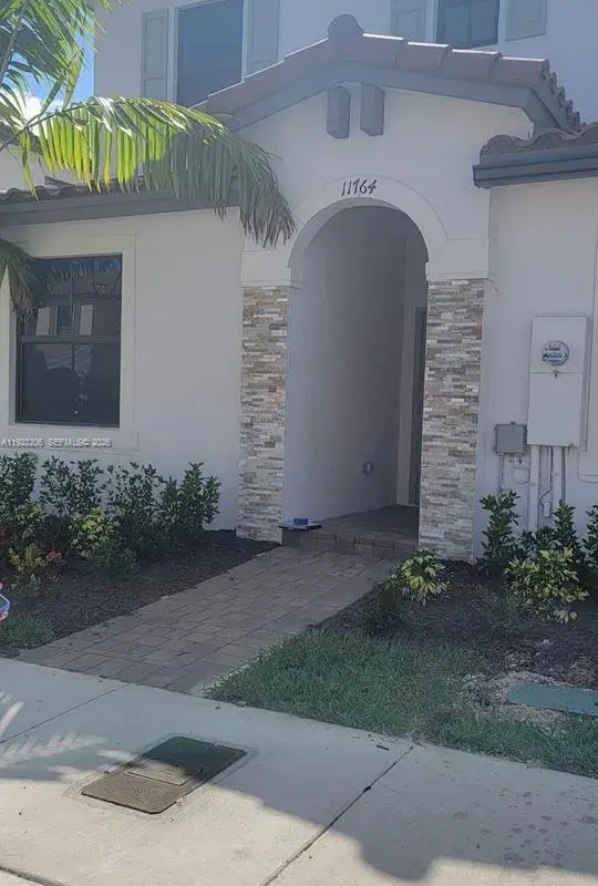 11764 SW 245th Ter, Homestead FL 33032