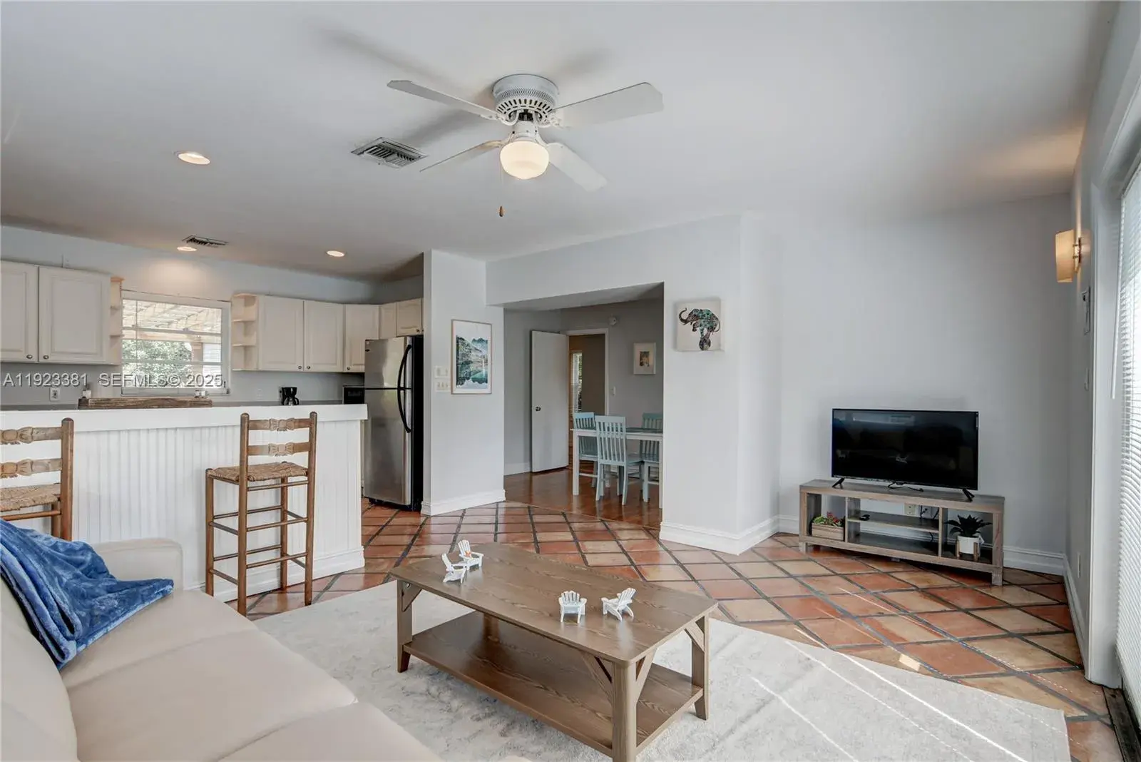 515 SW 9th St #513, Fort Lauderdale FL 33315