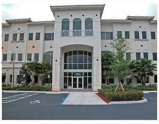 Commercial Sale for sale at 2893 Executive Park Dr # 104, Weston FL 33331